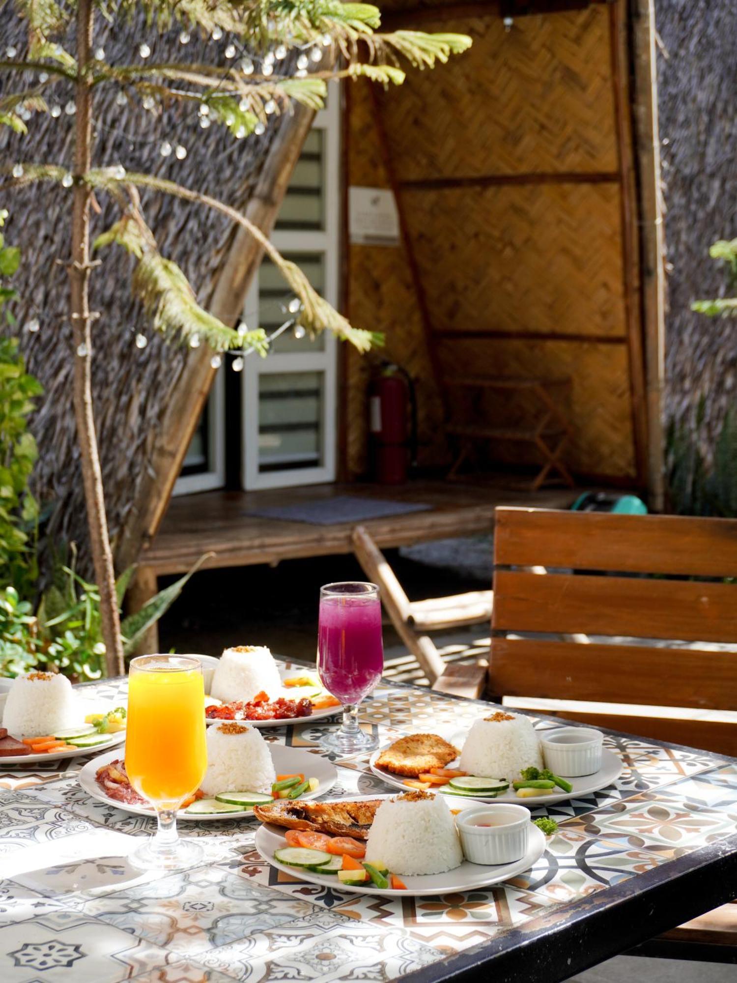 Urban Oasis Resort, Tarlac Εξωτερικό φωτογραφία