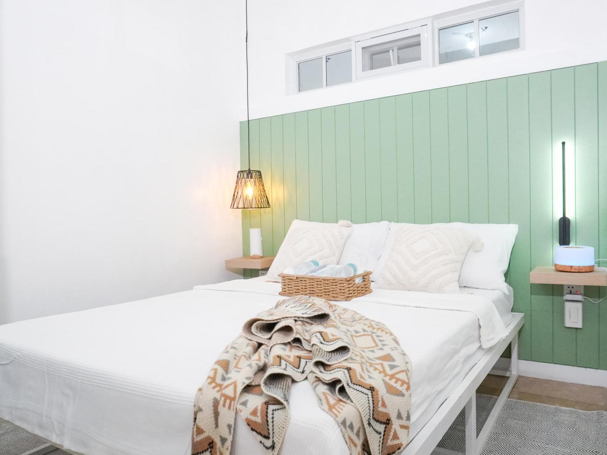 Urban Oasis Resort, Tarlac Εξωτερικό φωτογραφία